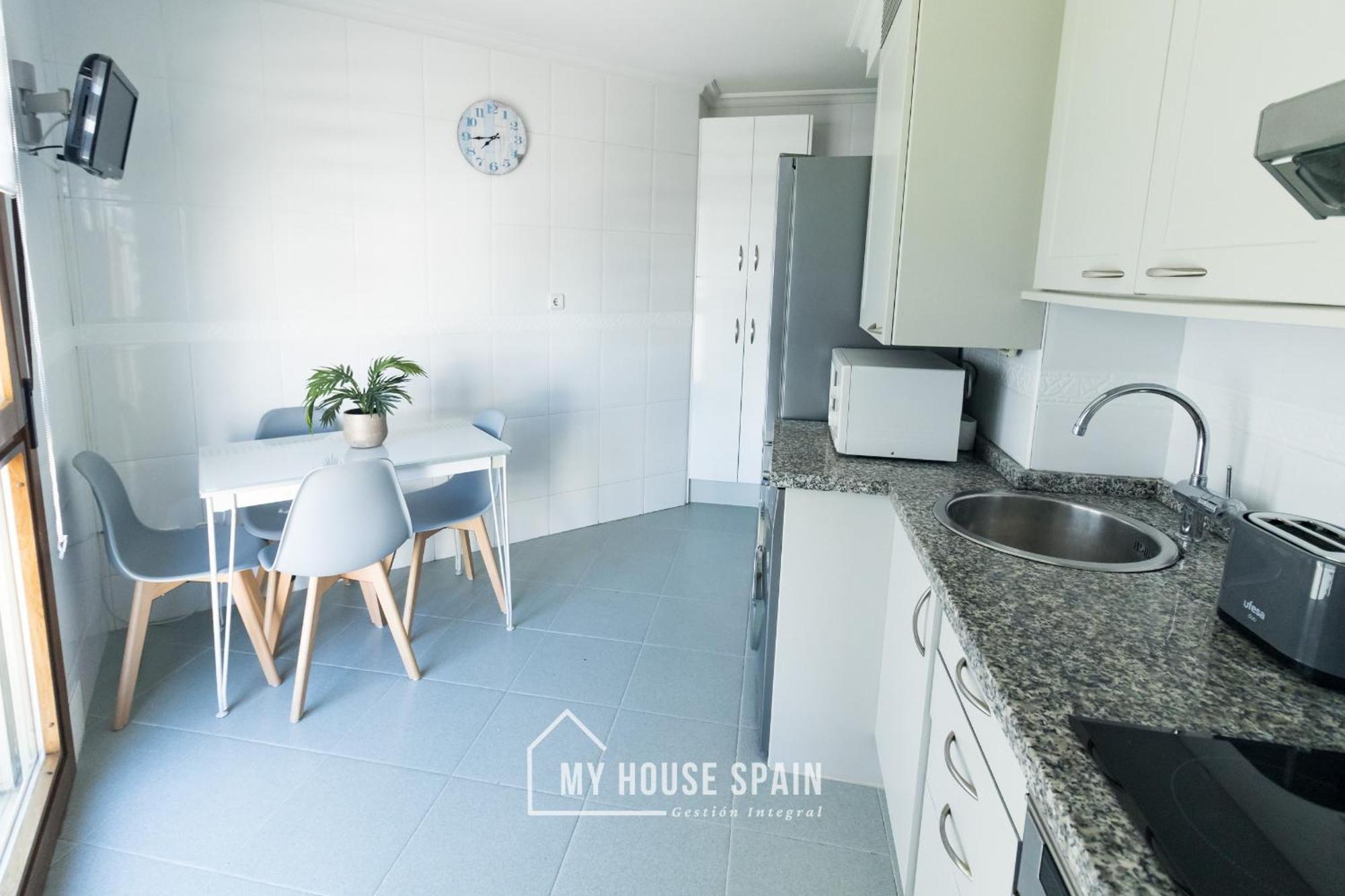 Myhousespain - Playa De Poniente, Con Vistas Al Mar Y Parking Gratuito خيخون المظهر الخارجي الصورة